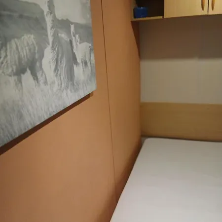 Mobil بيت للعطل *